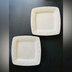 Longaberger Pottery Woven Traditions Ivory Square Dinner Plates (9560823)